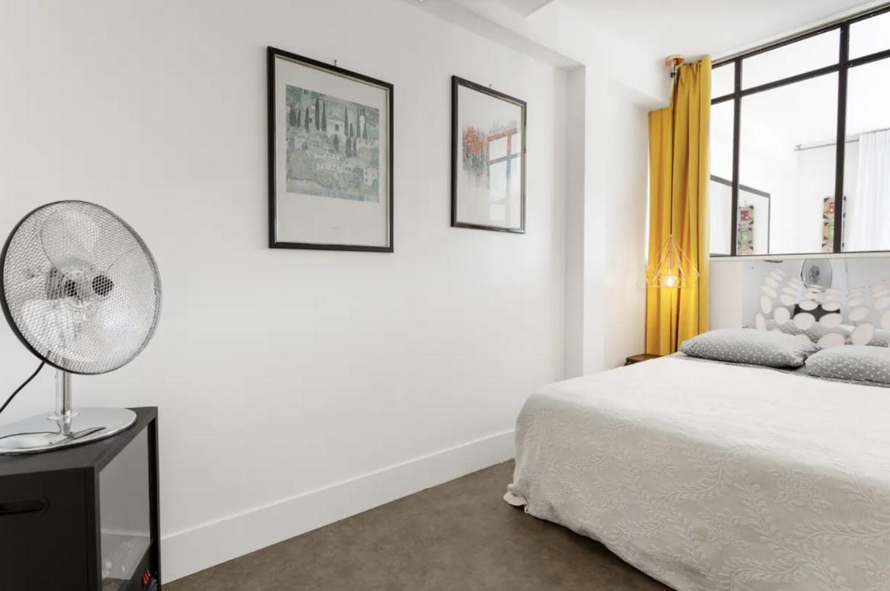 Festival Films Center, With 2 Bedrooms And Balcony Appartement Cannes